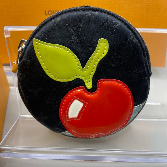 Rare Louis Vuitton Black Monogram Satin Conte De Fees Apple Round Coin Pouch - Picture 3 of 9